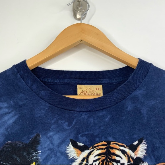 The Mountain Vintage Big Cat Long Sleeve Crew Neck Tie-Dye Shirt. Men Size XXL. - Picture 4 of 5